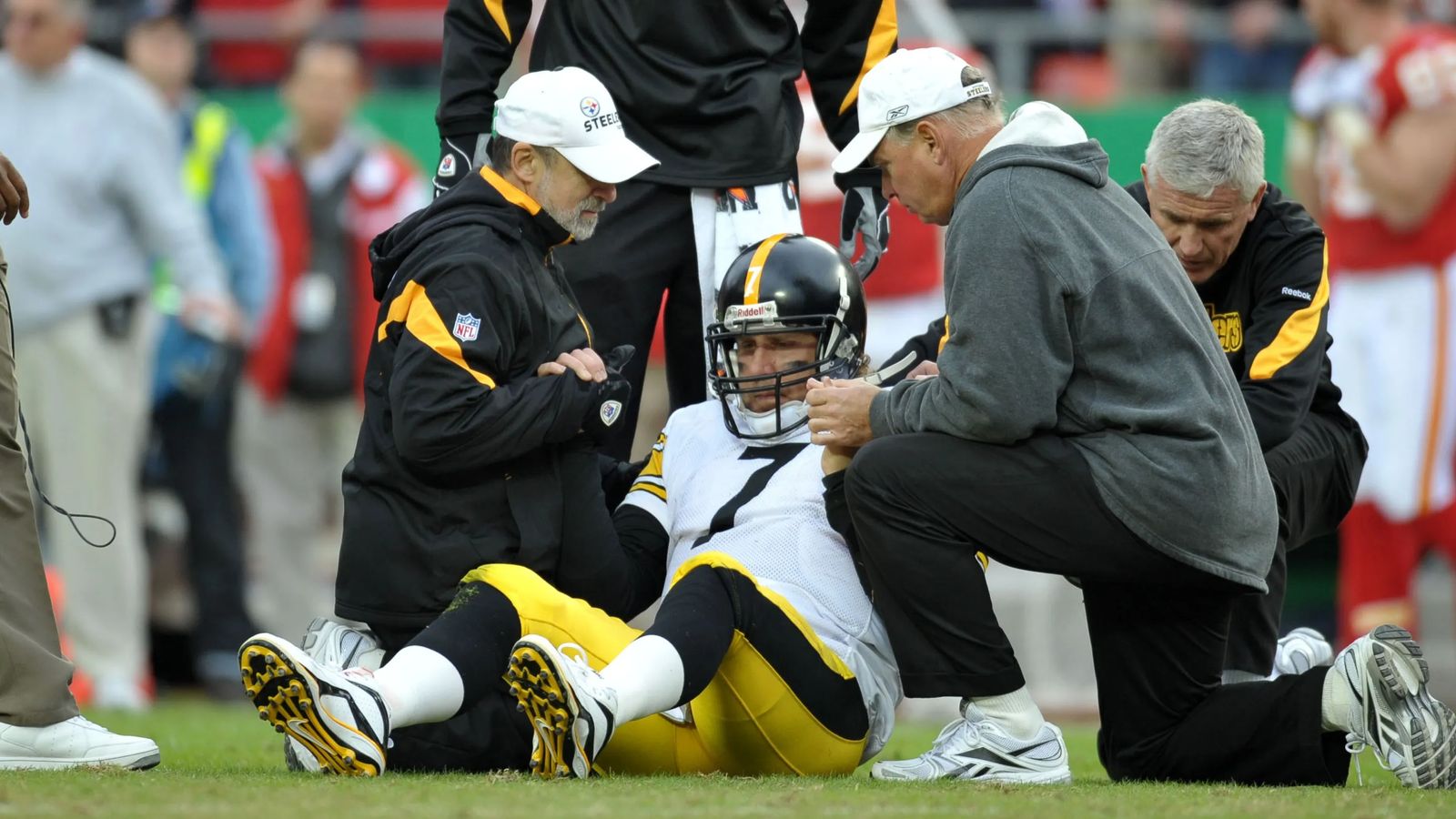 Steelers Legendary Quarterback Ben Roethlisberger Reflects On Taking