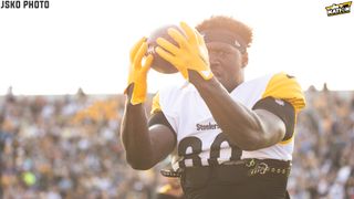 Steelers' Levi Wallace Is Absolutely On Board The Now Full Speed George  Pickens 2023 Hype Train