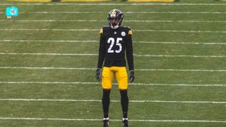 Steelers Make Decision on Steven Sims, 3 Other 2023 RFAs