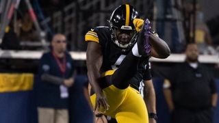 CHARLOTTE, NC - DECEMBER 18: Pittsburgh Steelers punter Pressley Harvin III  (6) during an NFL football game between the Pittsburg Steelers and the  Carolina Panthers on December 18, 2022 at Bank of