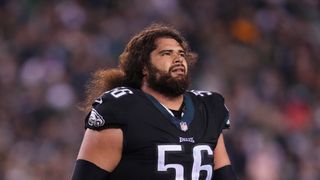 All-Pro Center Believes Isaac Seumalo is a 'Steal' for Steelers