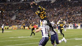 Pittsburgh Steelers tight end Connor Heyward (83) performs drills during an  NFL football practice at rookie minicamp, Friday, May 13, 2022, in  Pittsburgh. (AP Photo/Keith Srakocic Stock Photo - Alamy