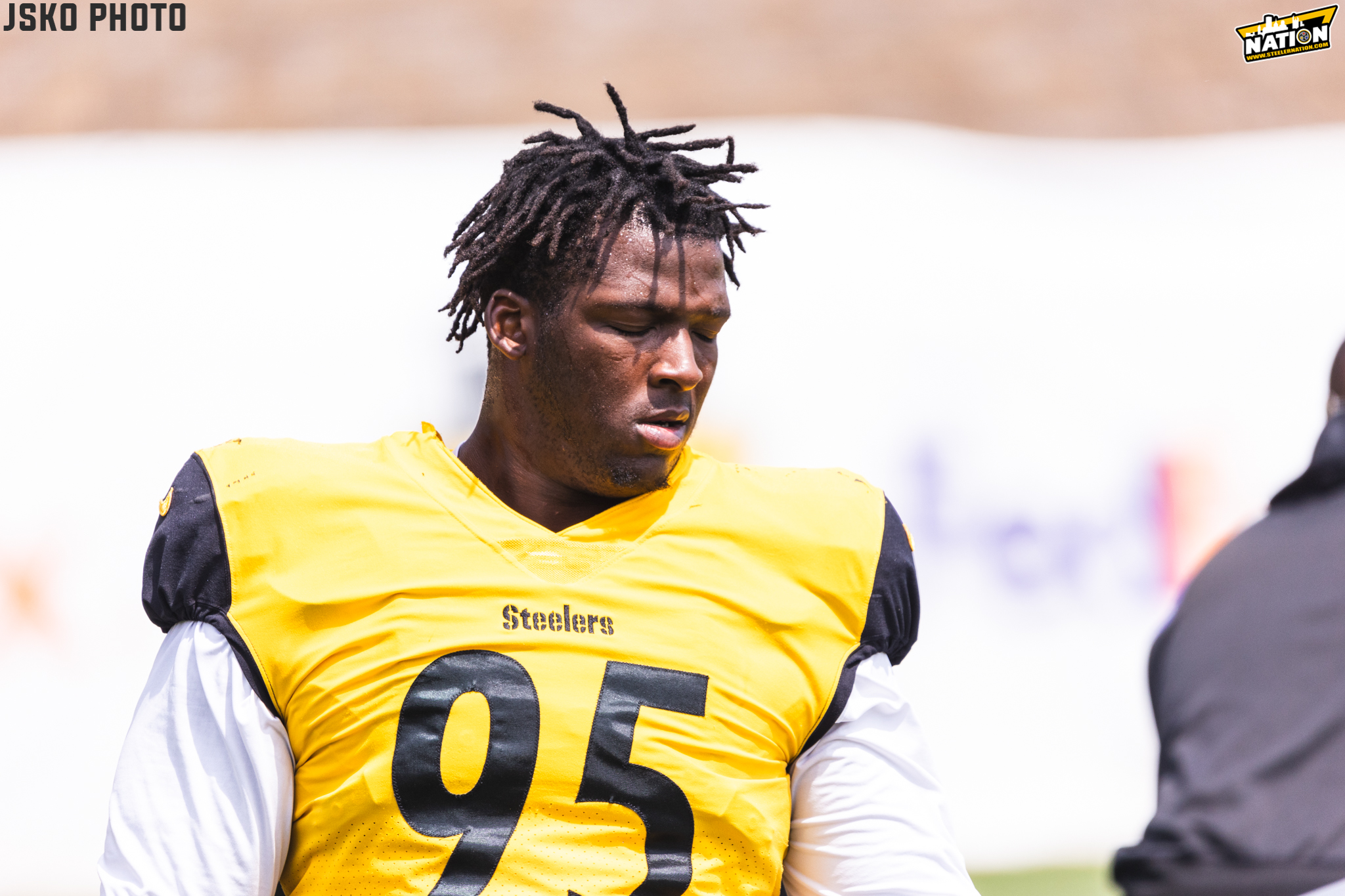 Steelers training camp: DT Keeanu Benton returns to practice