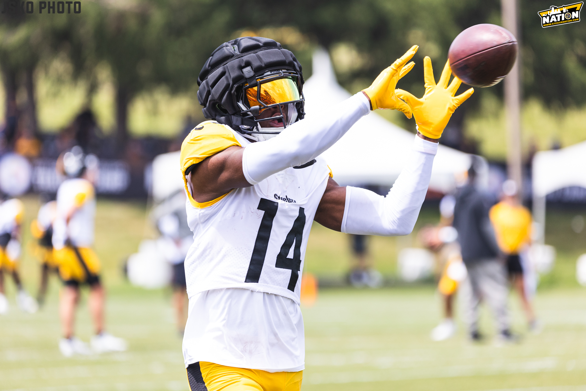 Steelers WR George Pickens' Controversial Social Media Activity