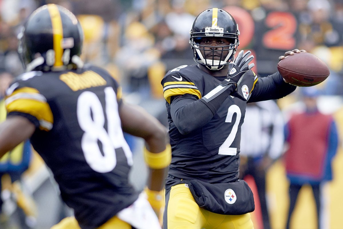 Mike Vick claims he has one year left in the tank, but will it be with the  Steelers? - Behind the Steel Curtain