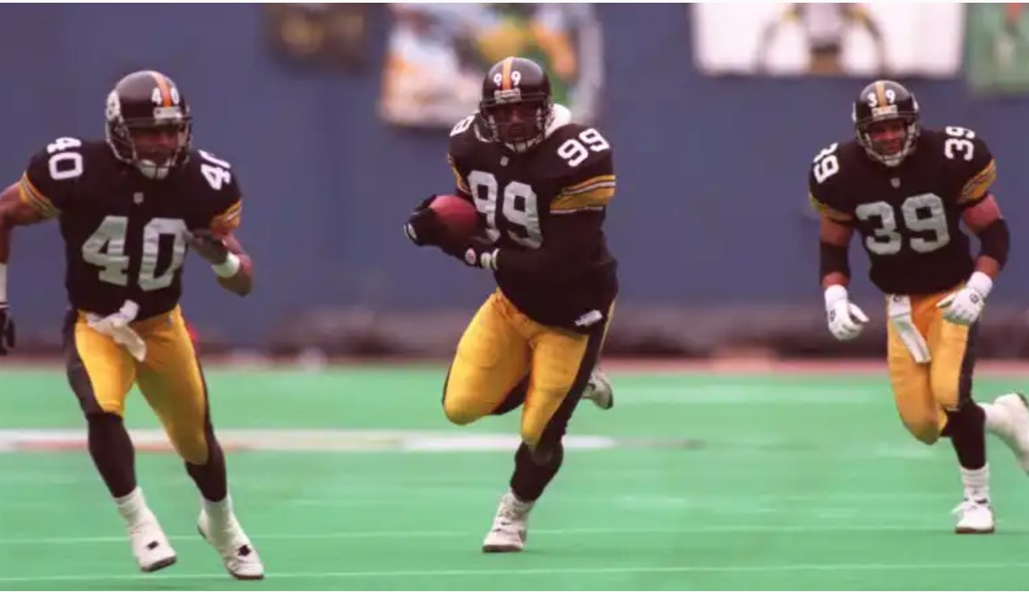 1994 Stadium Club #125 Greg Lloyd Pittsburgh Steelers