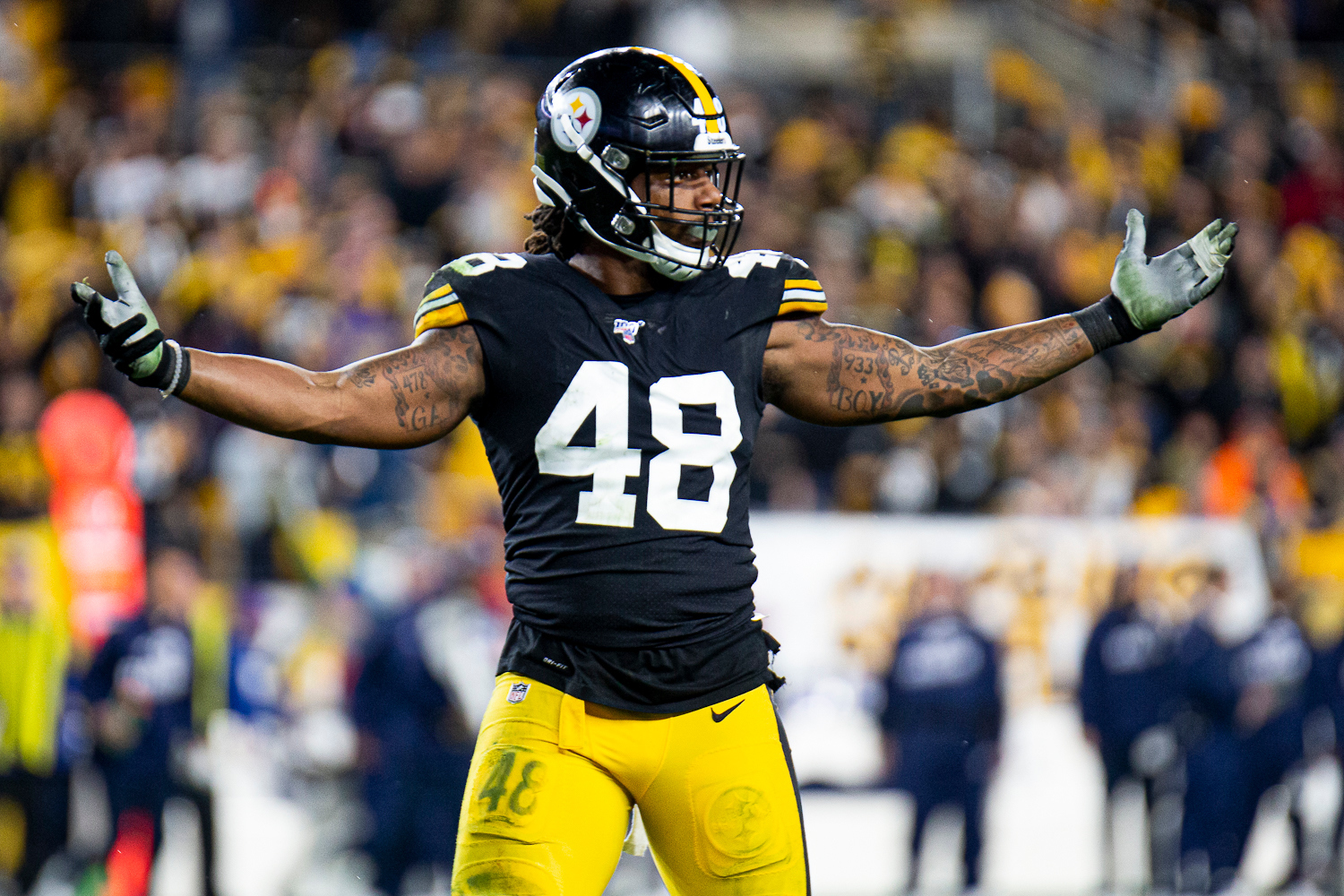 One Former Steelers Teammate Put Big Bud Dupree On Blast: What Are You  Doing?