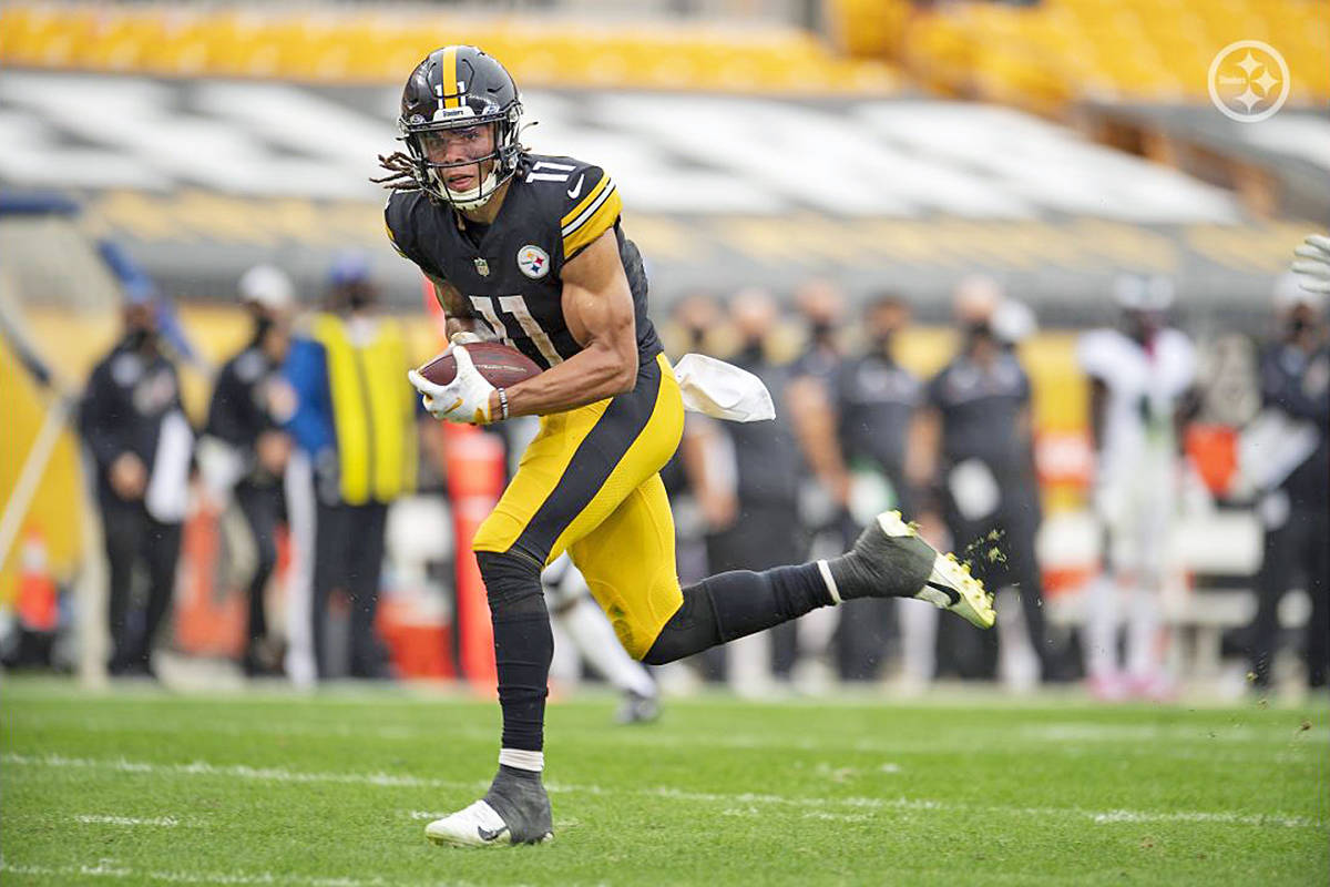 Steelers' Chase Claypool Flashes Top 3 Skill with 2022 Debut Against the  Cincinnati Bengals