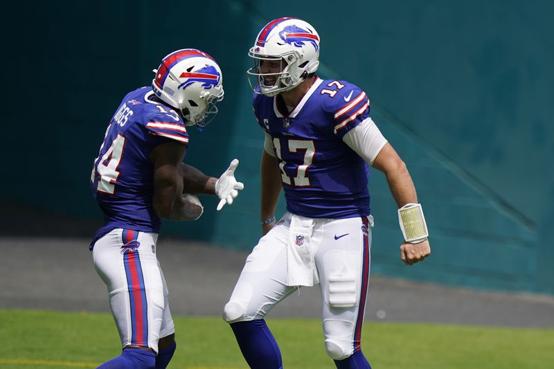 Buffalo Bills' Josh Allen calls Stefon Diggs QBs 'best friend'