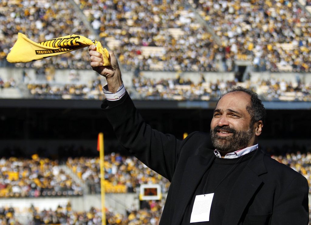 Steelers Kenny Pickett tributes Franco Harris on clutch 4th down 