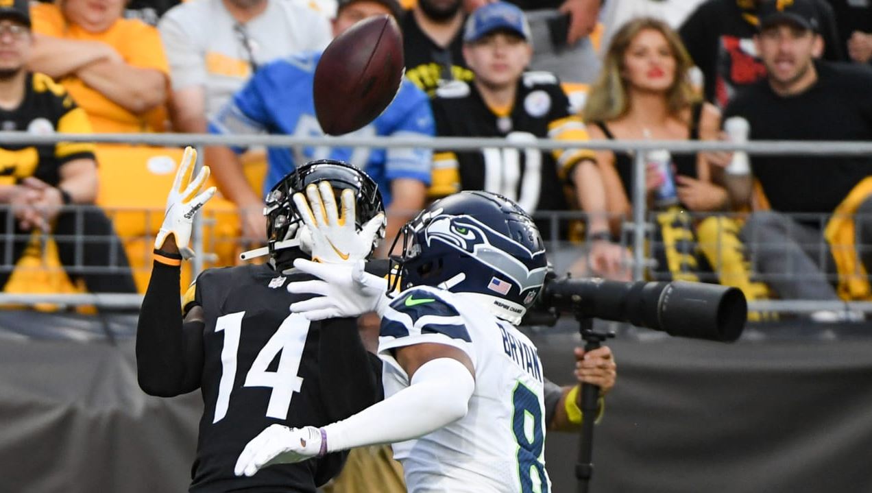 Via big plays, eye-popping catches, George Pickens delivered during rookie  season for Steelers