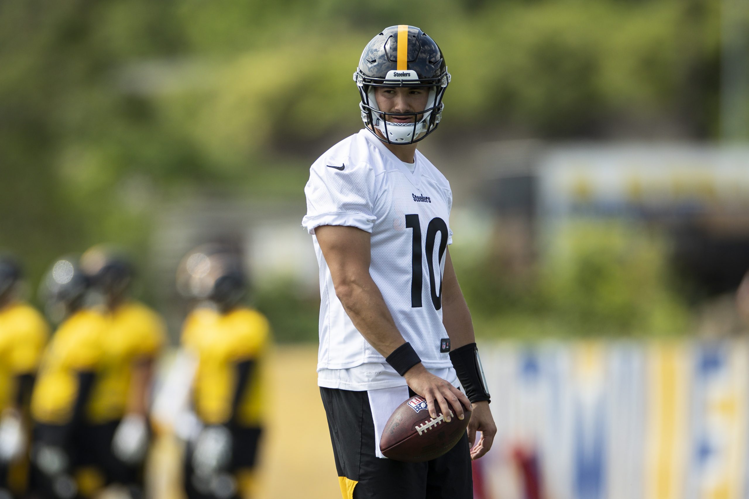 QB1 won? Steelers select newcomer Trubisky co-captain - WTOP News