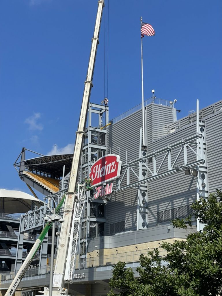 A mecca for Steelers fans: SEA board approves new flagship store as part of  Heinz Field expansion