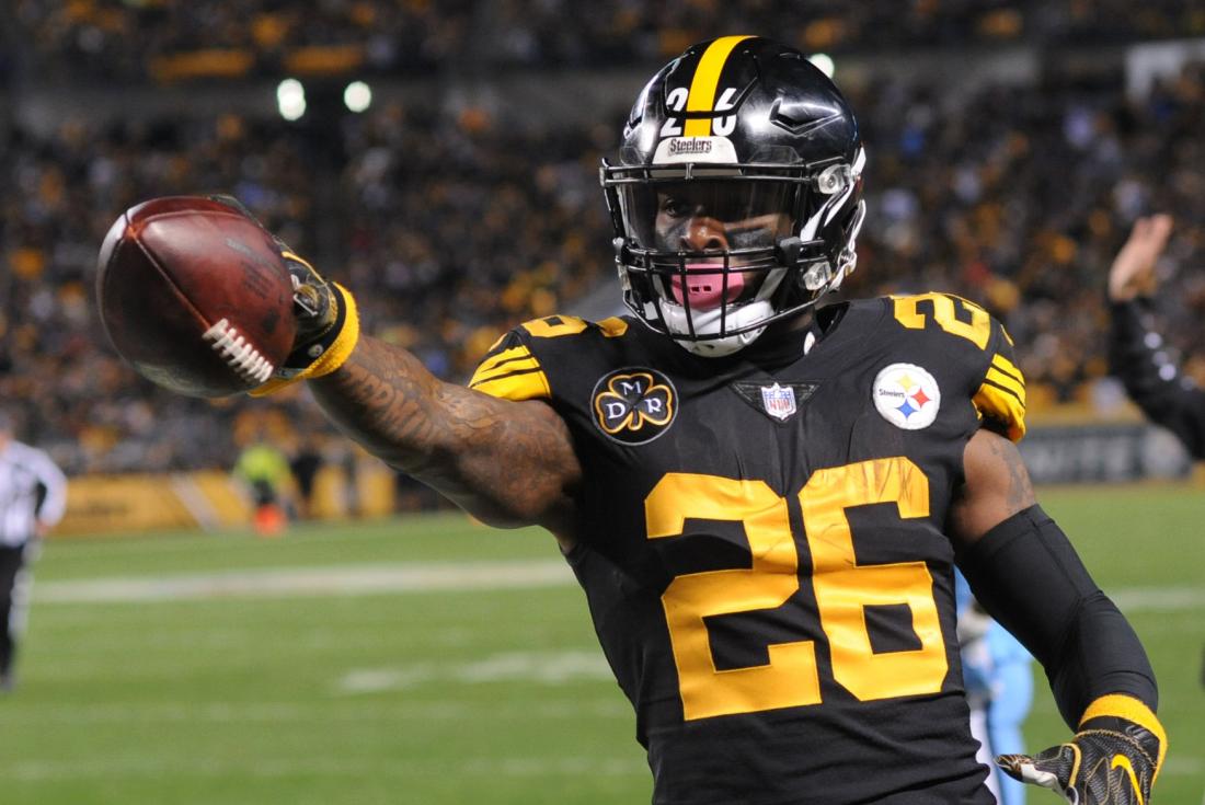 Le'Veon Bell Handily Loses Pro Boxing Debut - Steelers Depot