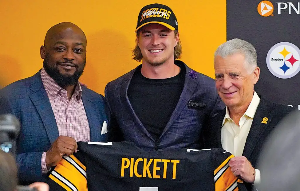 Kenny Pickett shines in Steelers' win, but Tomlin won't rush to make  judgment on QB hierarchy