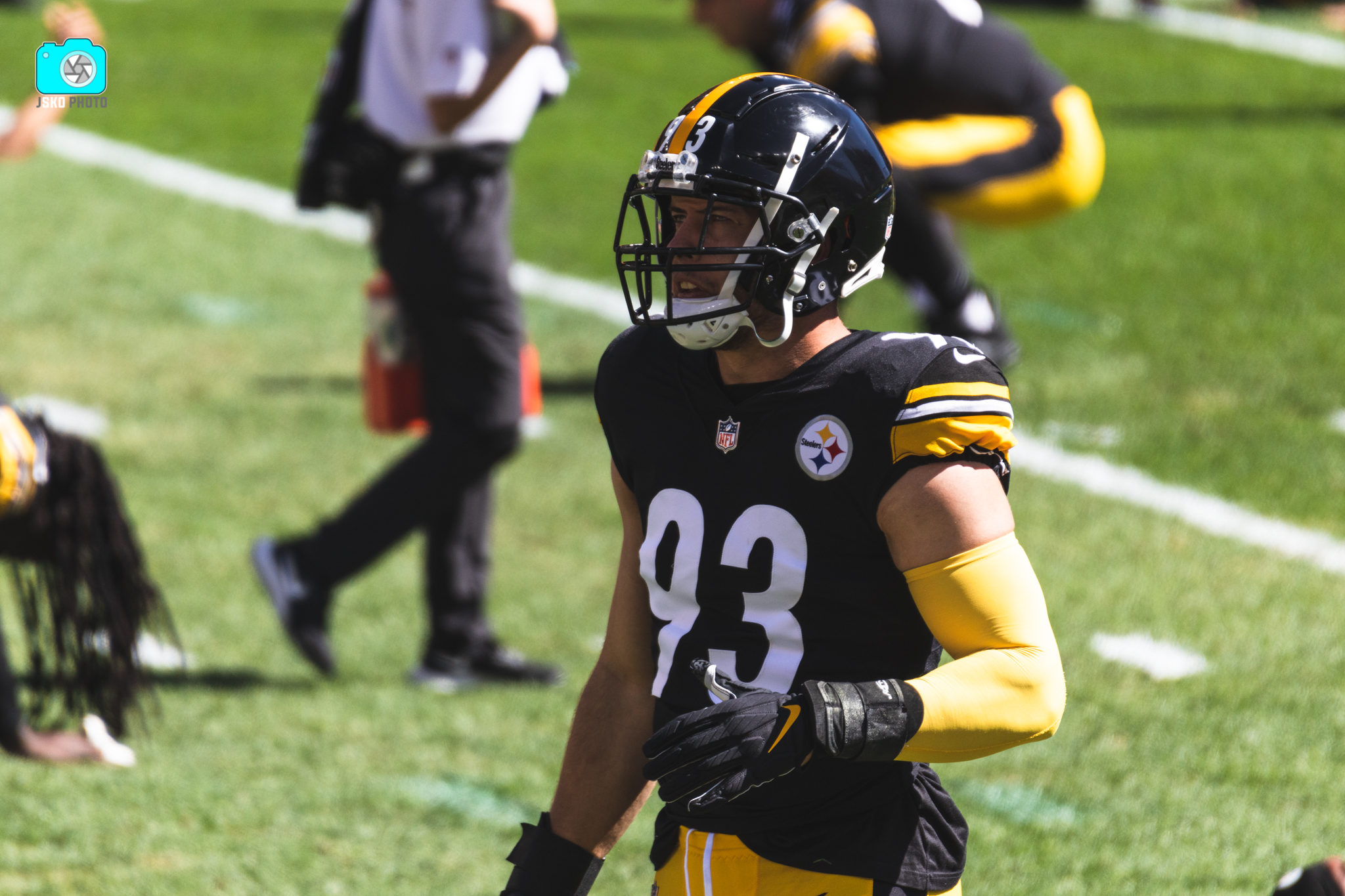 Tuzar Skipper is back with the Pittsburgh Steelers 