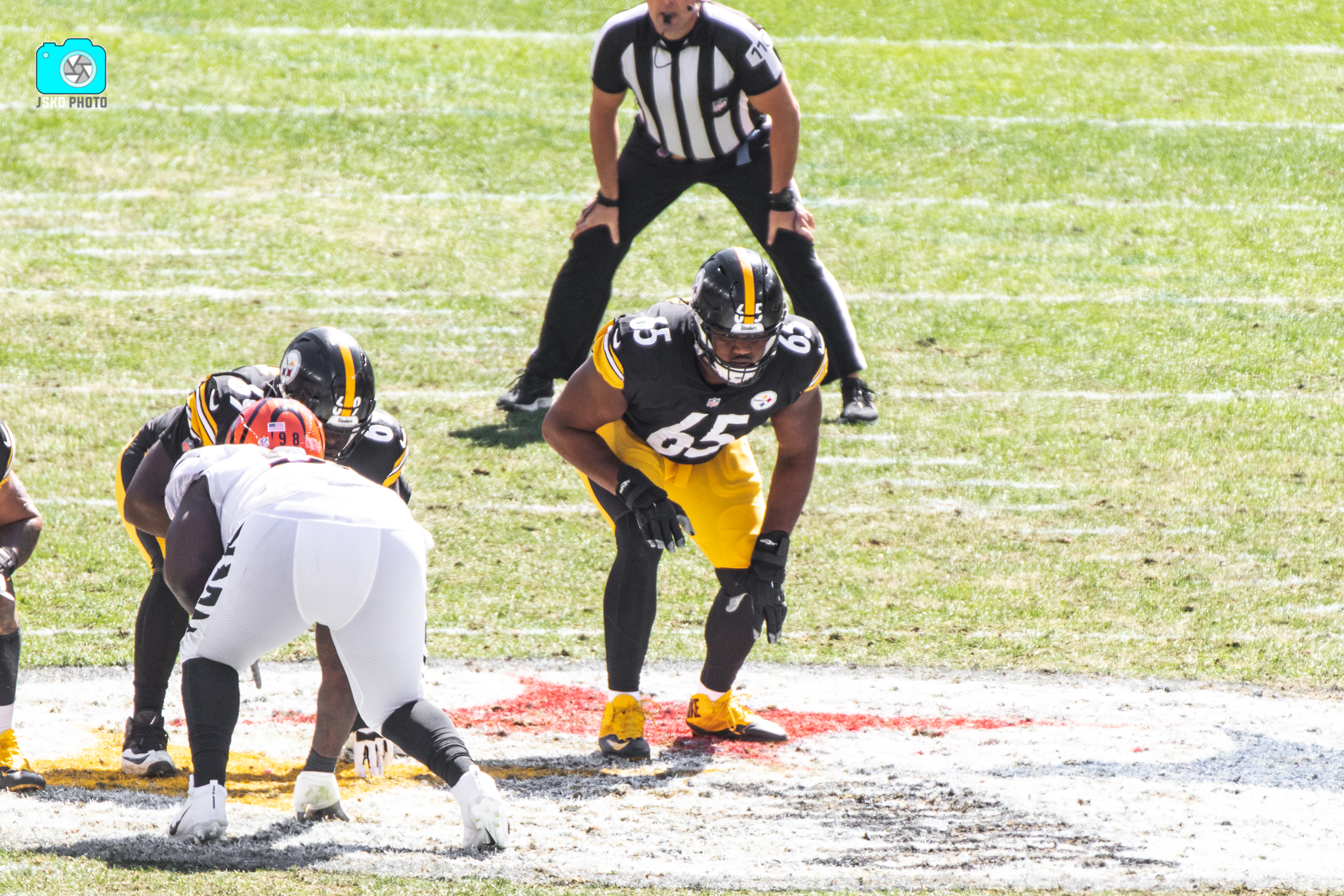 When Broderick Jones starts at LT for the Steelers, what happens to Dan  Moore Jr. & Chuks Okorafor? 