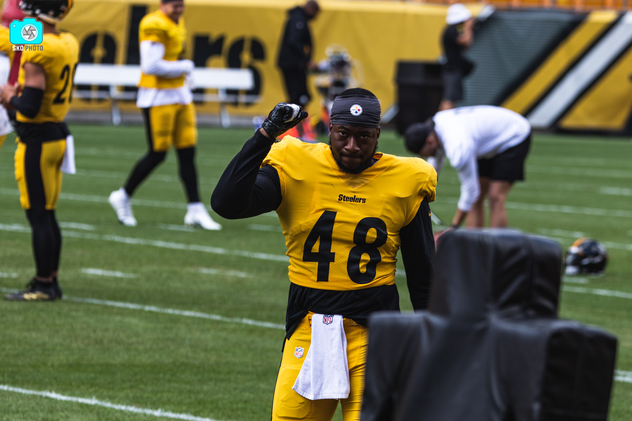 WATCH: Steelers rookies Darnell Washington, Nick Herbig shining early in  training camp