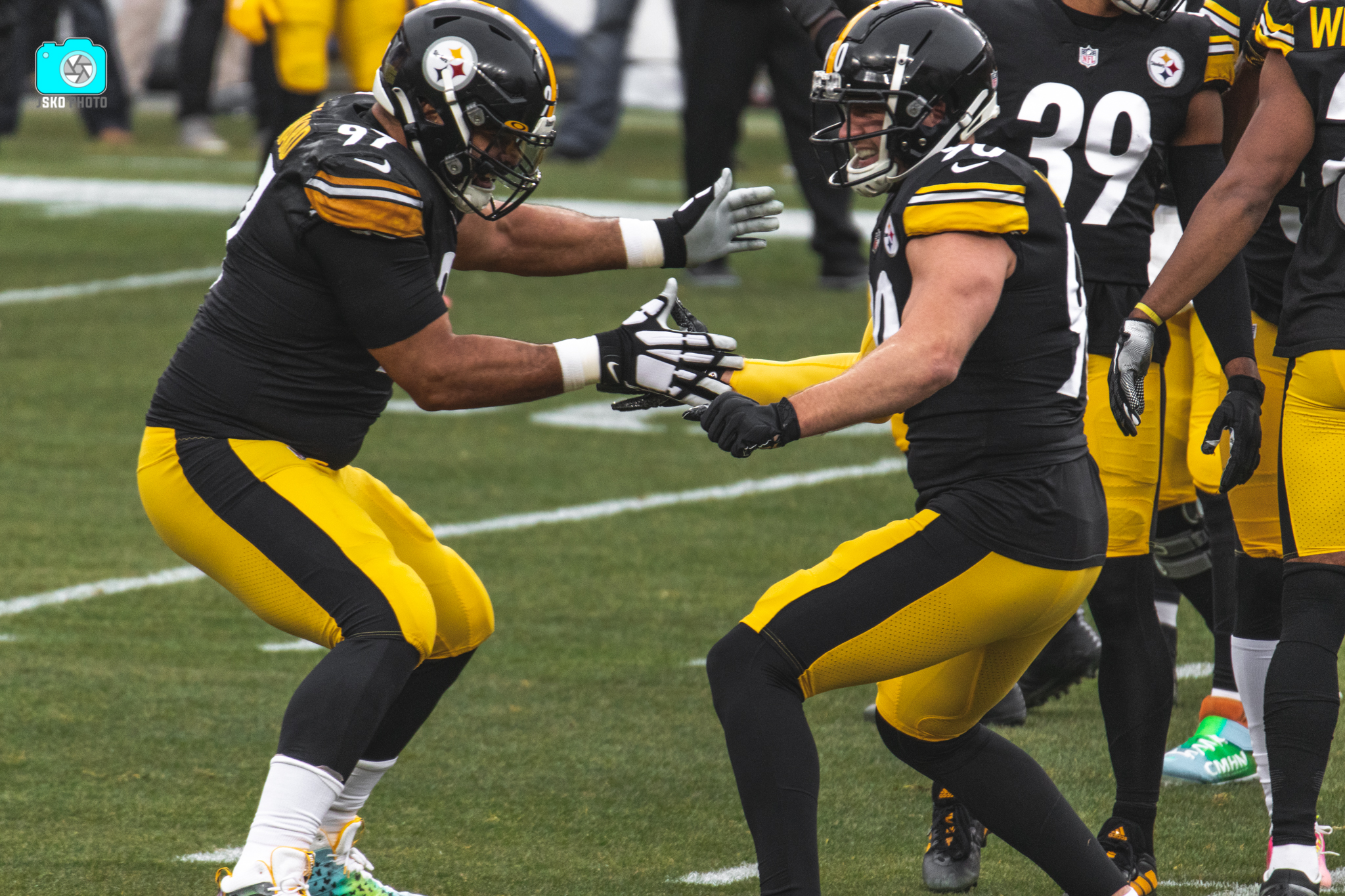 T.J. Watt and Cameron Heyward Named NFL's Best Pass Rushing Duo - Steelers  Depot