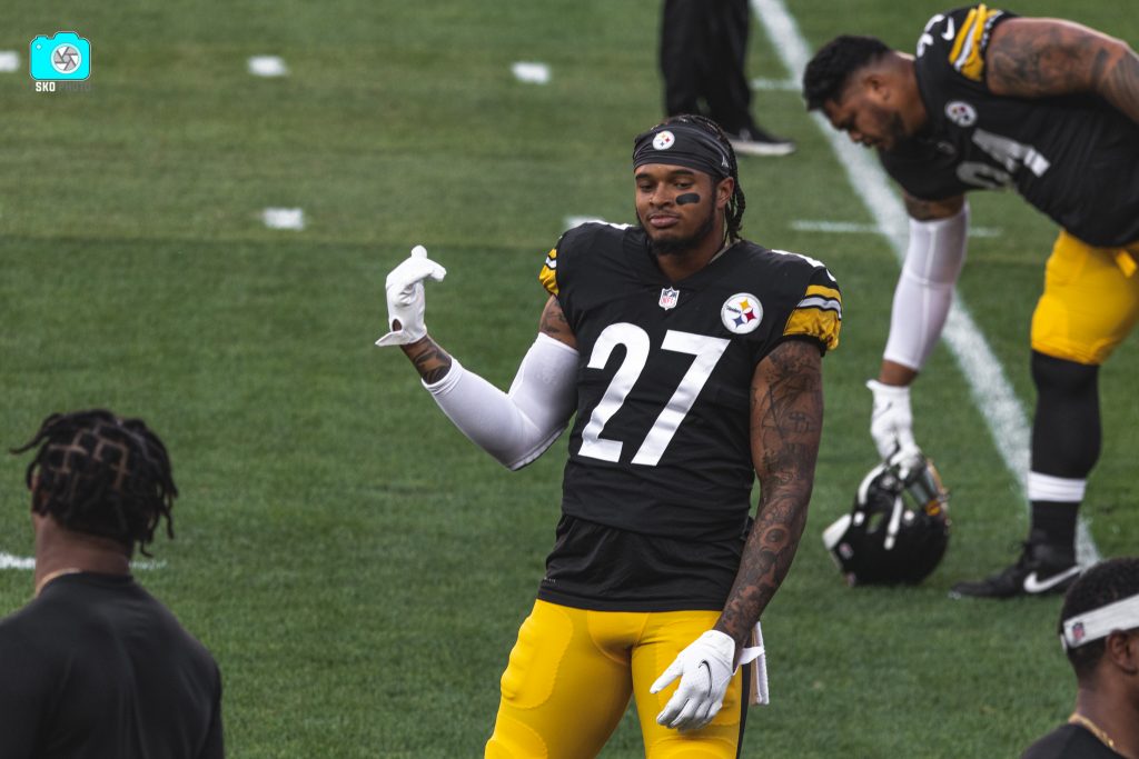 Pittsburgh Steelers' Marcus Allen Surprises Mom With a Car and Her