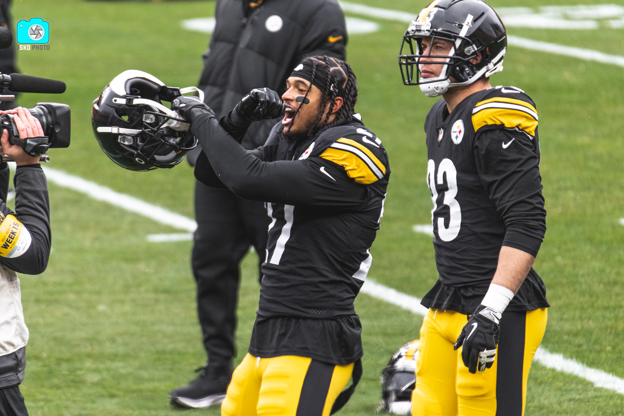 Carolina Panthers Absolutely Screwed Steelers' Marcus Allen On