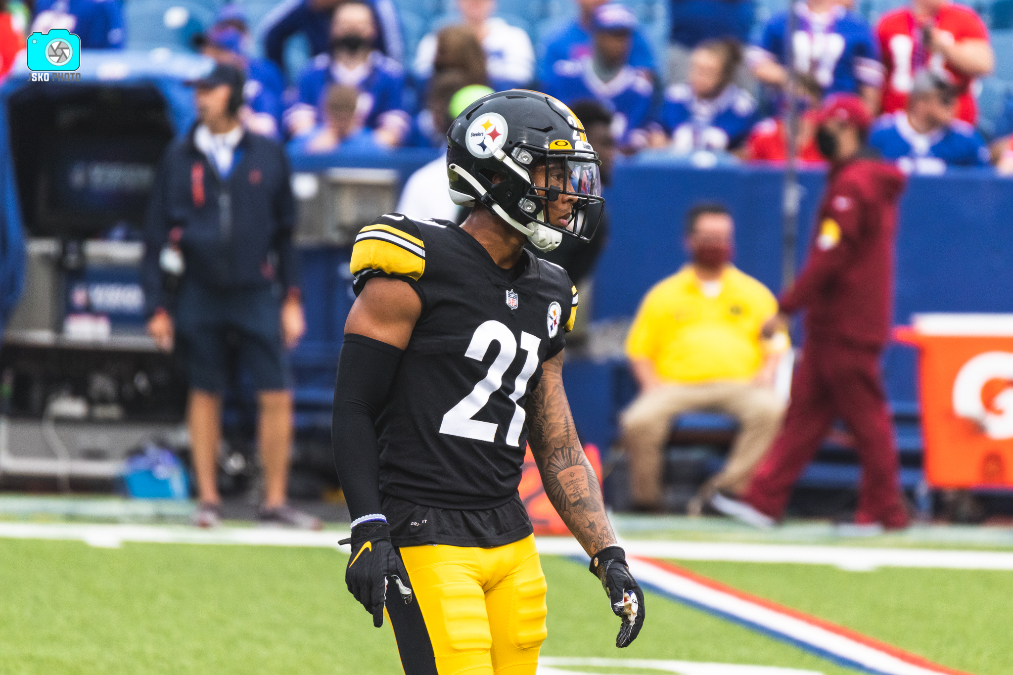 Confident Kazee bringing swagger to Steelers secondary