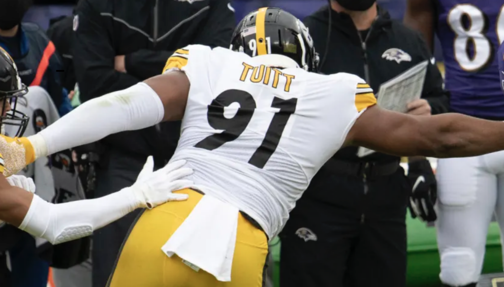 Steelers Alex Highsmith Disrespected By Pro Football Focus On Latest OLB  Rankings