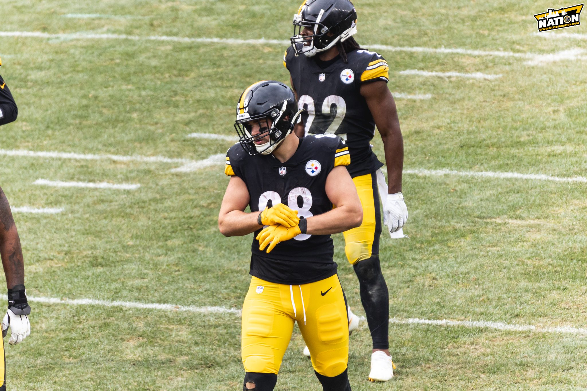 Steelers' Darnell Washington Responds To First Ever NFL Rep Against TJ  Watt: Hold Up, 90!?