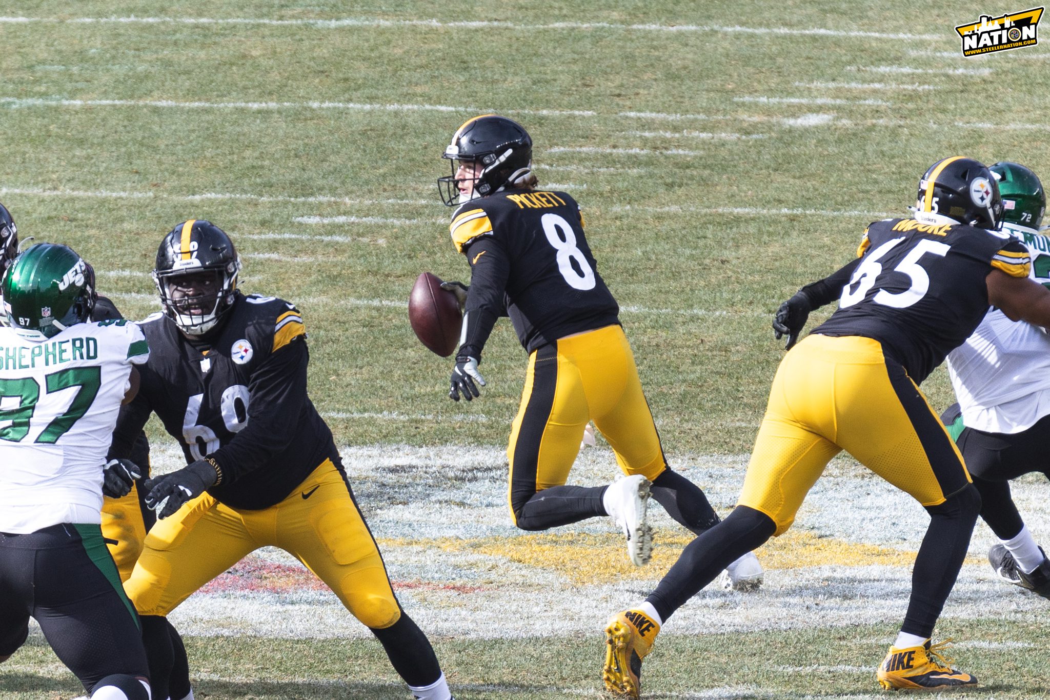 Steelers offense looks for confidence boost as poor play is