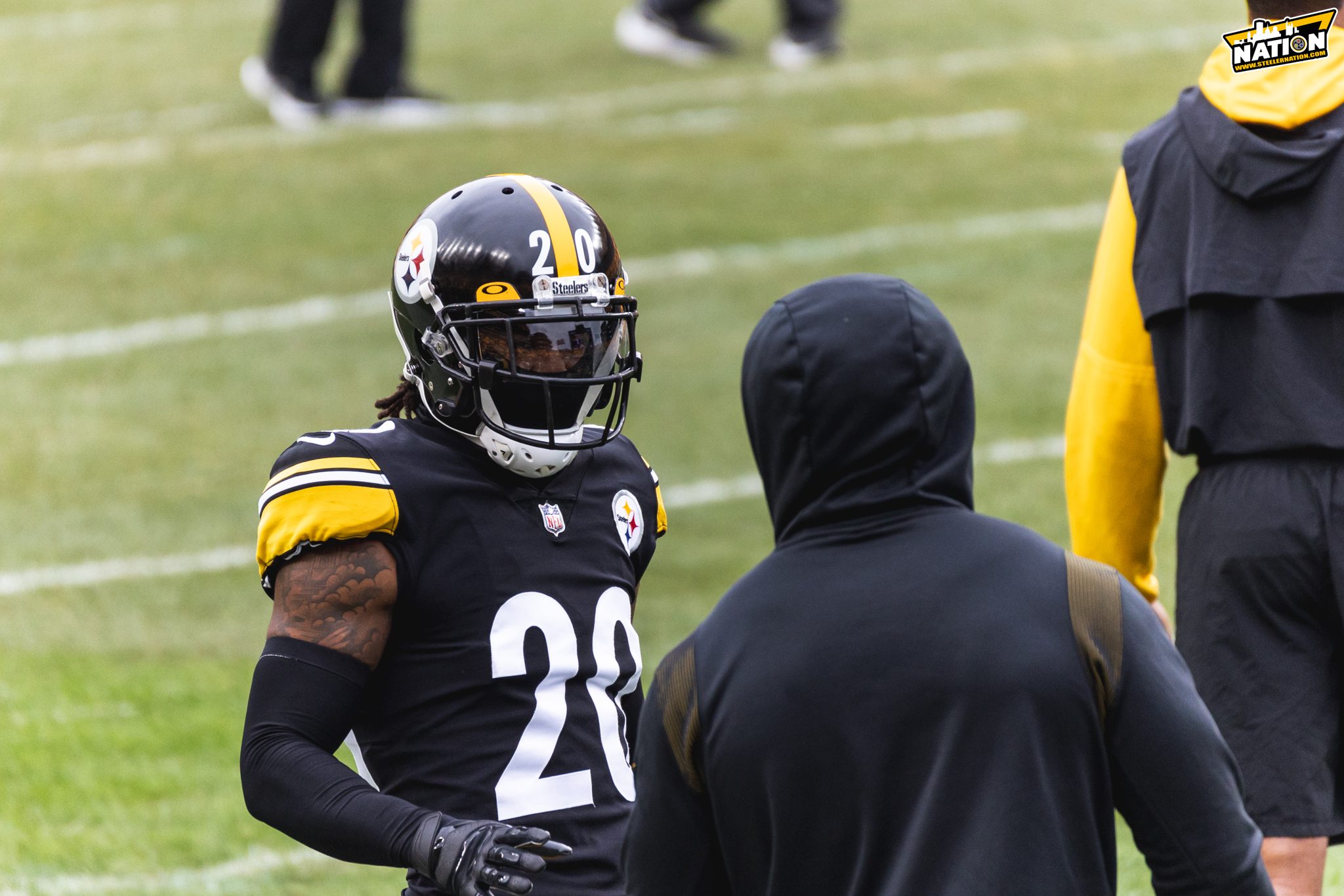 Former Steelers Great Antonio Brown Blasts Jalen Ramsey Causing