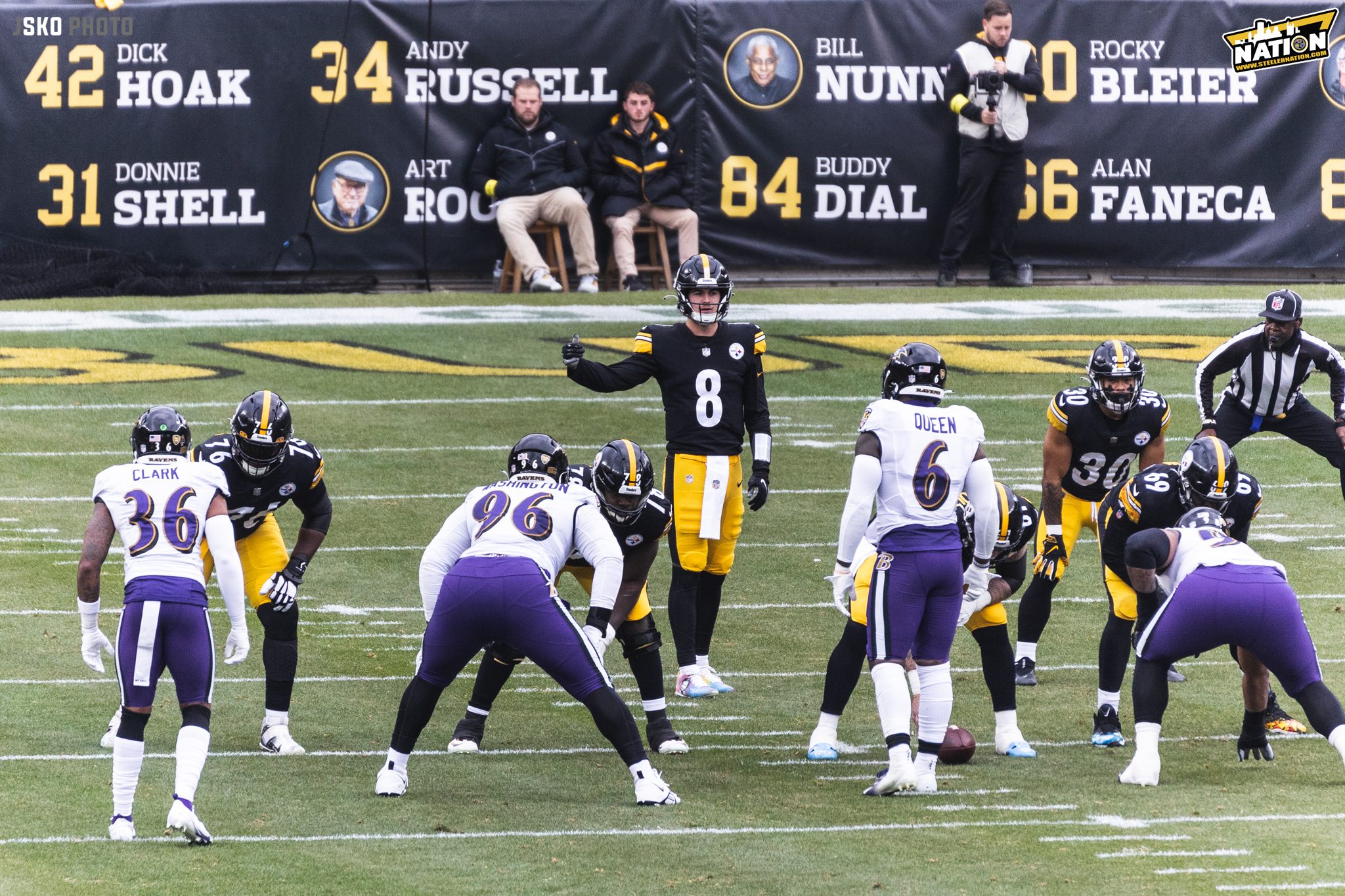 Steelers Would Absolutely Benefit From Ravens Keeping QB1 Lamar