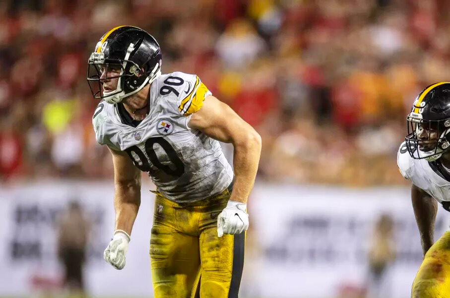 Steelers star T.J. Watt out at least 1 game with pec injury