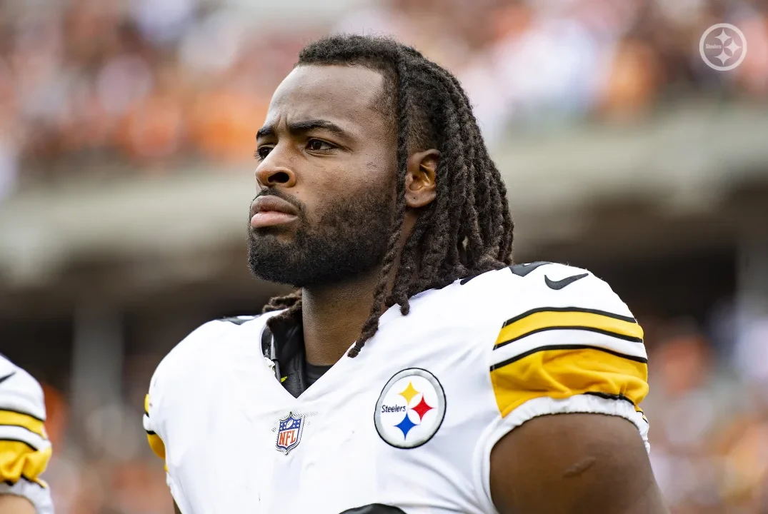 ESPN, NFL Insider Expects Steelers' Jaylen Warren Will Overcome Najee  Harris For The RB1 Spot Soon