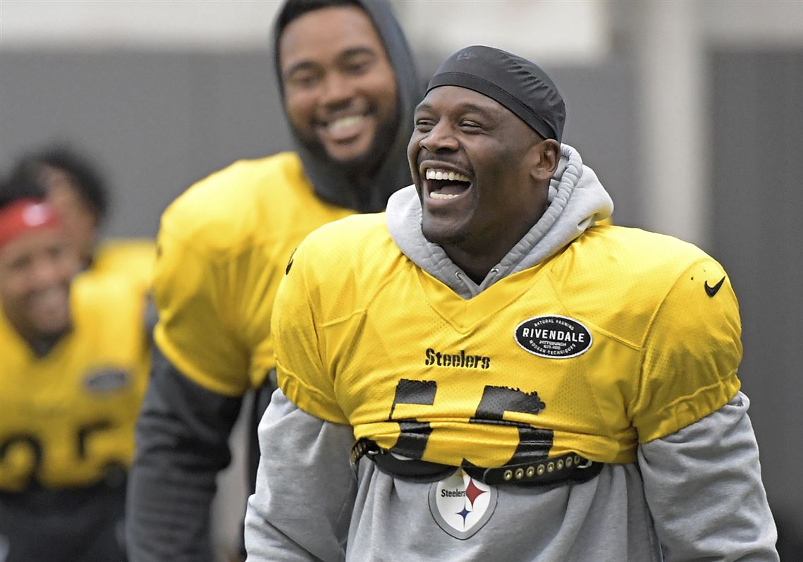 Former Steelers Popular LB Arthur Moats Doesn't Think Team Will Let Kenny  Pickett Audible A Ton In 2023