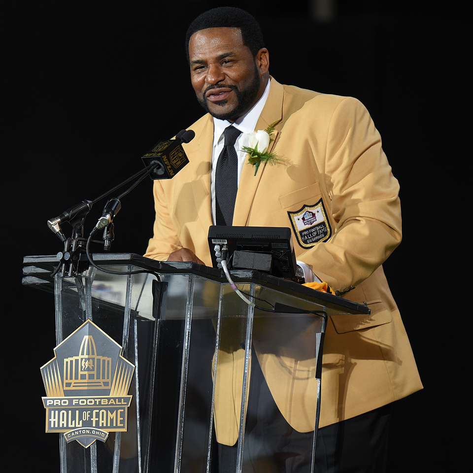 Former Pittsburgh Steeler Jerome Bettis talks about graduation, charity and  team's status – WPXI