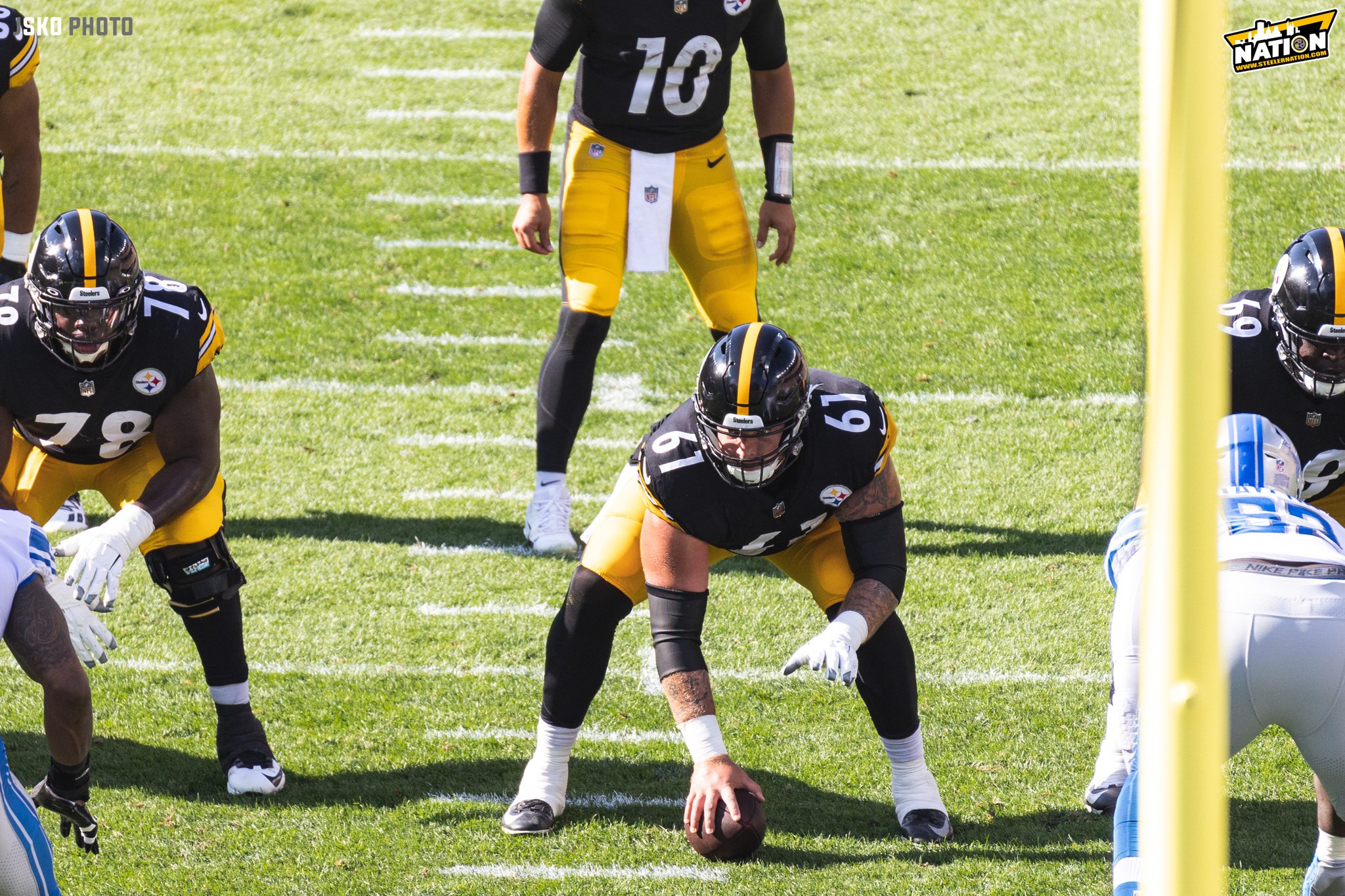 Steelers WR Gunner Olszewski offers Chase Claypool unique postgame  celebration