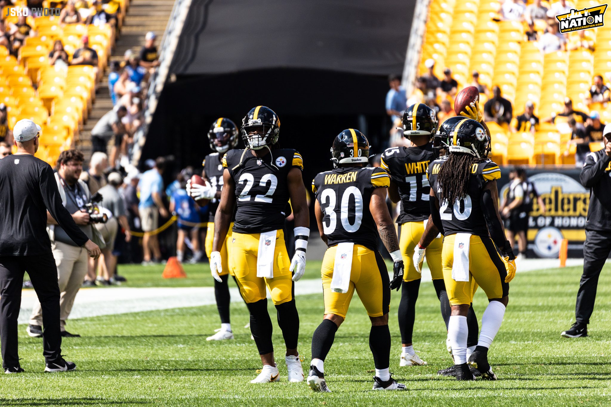 NFL Analyst Suggests Outrageous Steps if Pittsburgh Steelers Lose Their  First Playoff Game - EssentiallySports