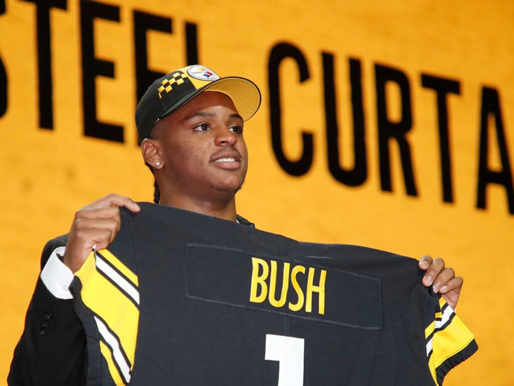 Devin Bush Latest First-Rounder To Have Fifth-Year Option Declined By  Pittsburgh Steelers