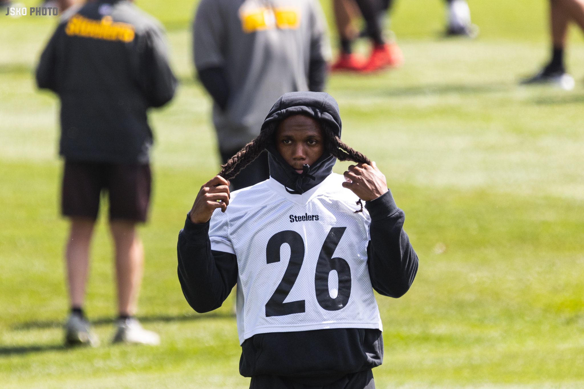 Steelers notes: Anthony McFarland better conditioned, more