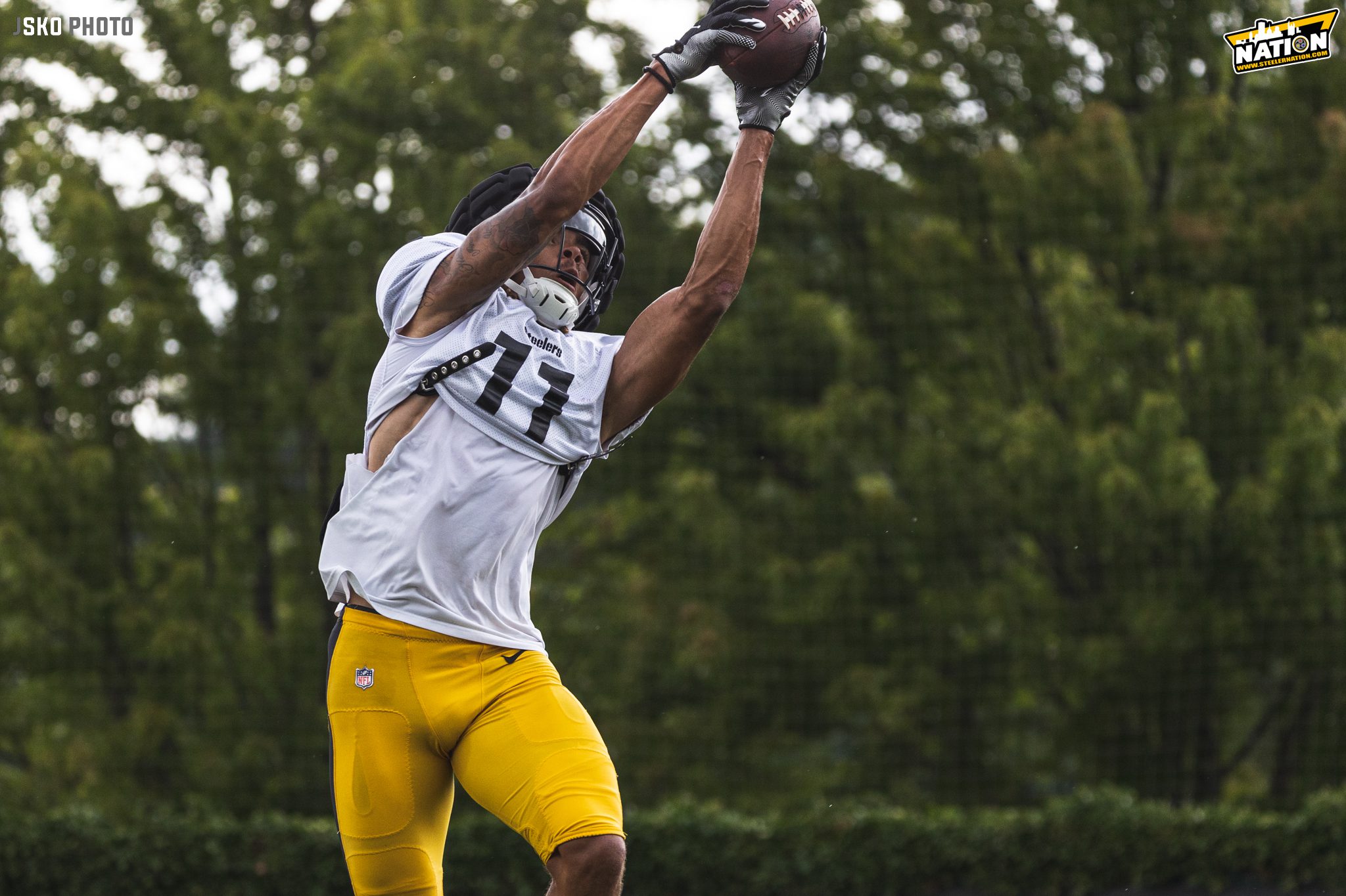 Steelers' Chase Claypool Flashes Top 3 Skill with 2022 Debut