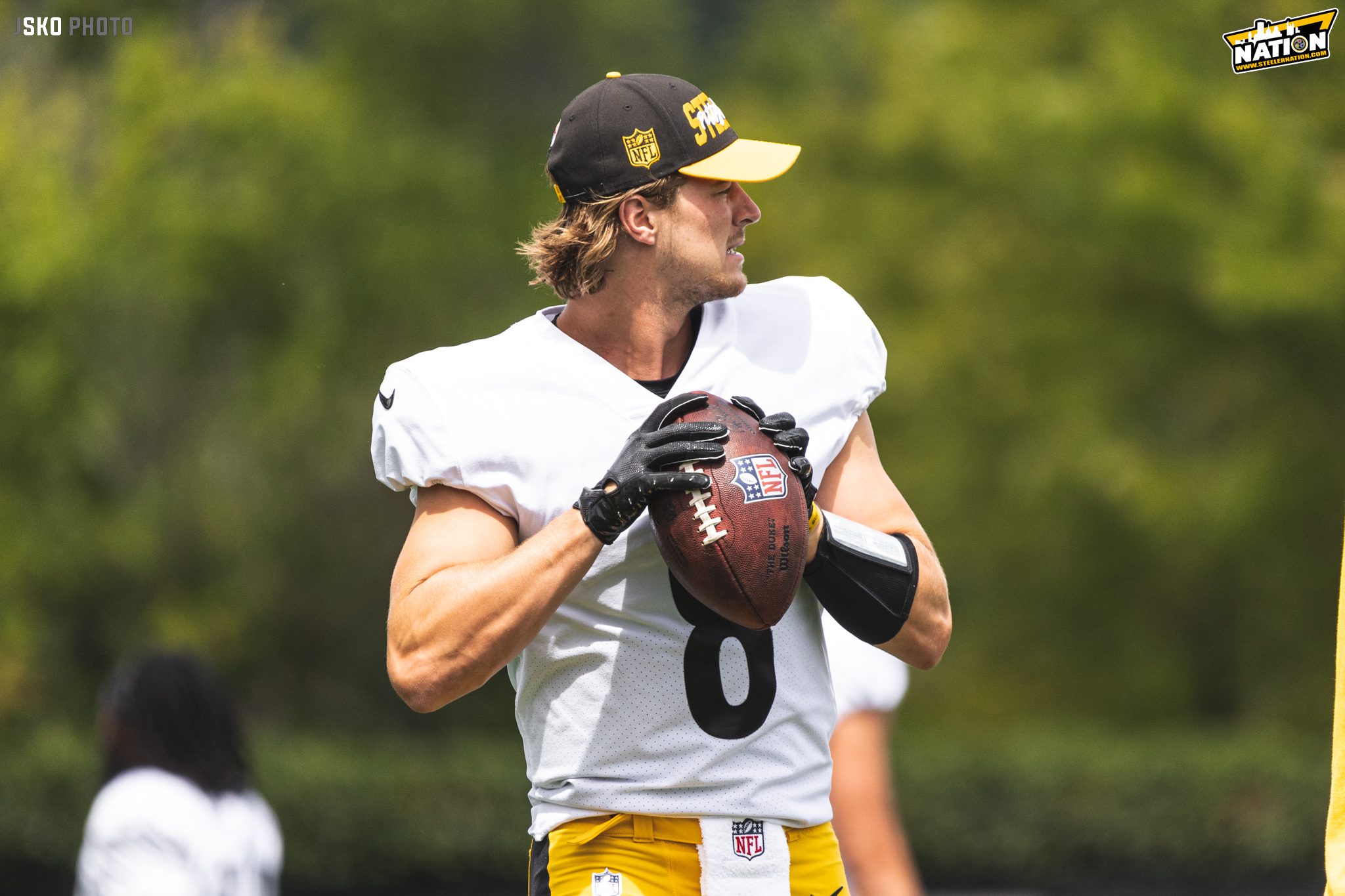 Dan Orlovsky Detailed Steelers' Kenny Pickett's Best Play As A Pro