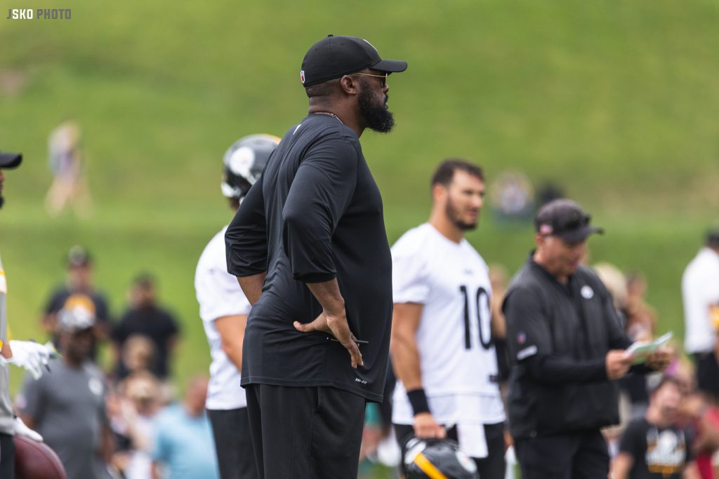 Steelers coach Mike Tomlin is the king of the postgame press conference 