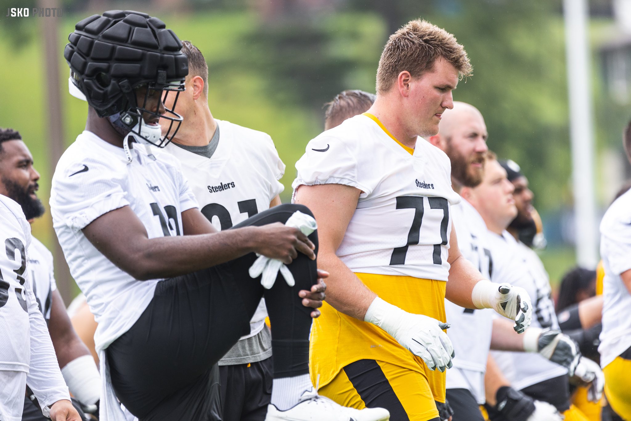 Examining Multiple Free Agent Options For Steelers To Improve Dreadful 2022  Offensive Line