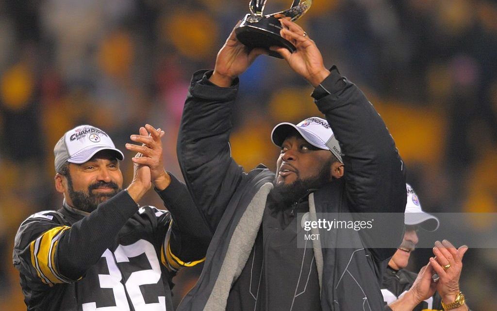 Steelers Rookie QB Kenny Pickett's 4th Quarter Heroics Rescue NFL's Poorly  Planned Tribute To Franco Harris On Christmas Eve