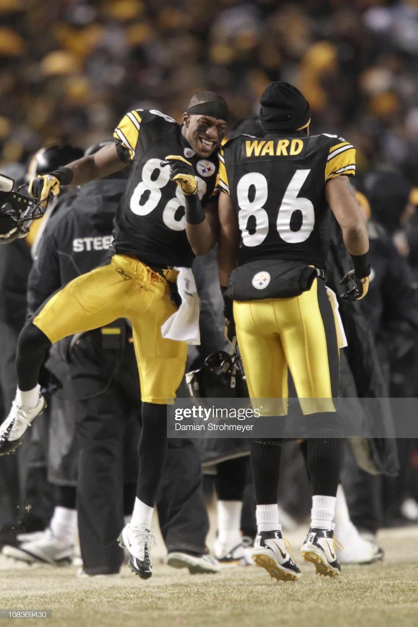 Emmanuel Sanders 'Would Love' A Reunion With Steelers But Believes 'Bridge  Is Burnt' With Ben Roethlisberger - Steelers Depot