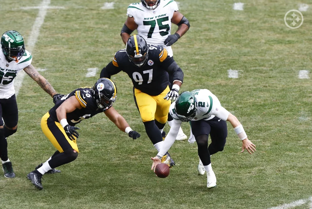 Steelers' Alex Highsmith Faced With A Challenge To Be 'Batman All The Time'