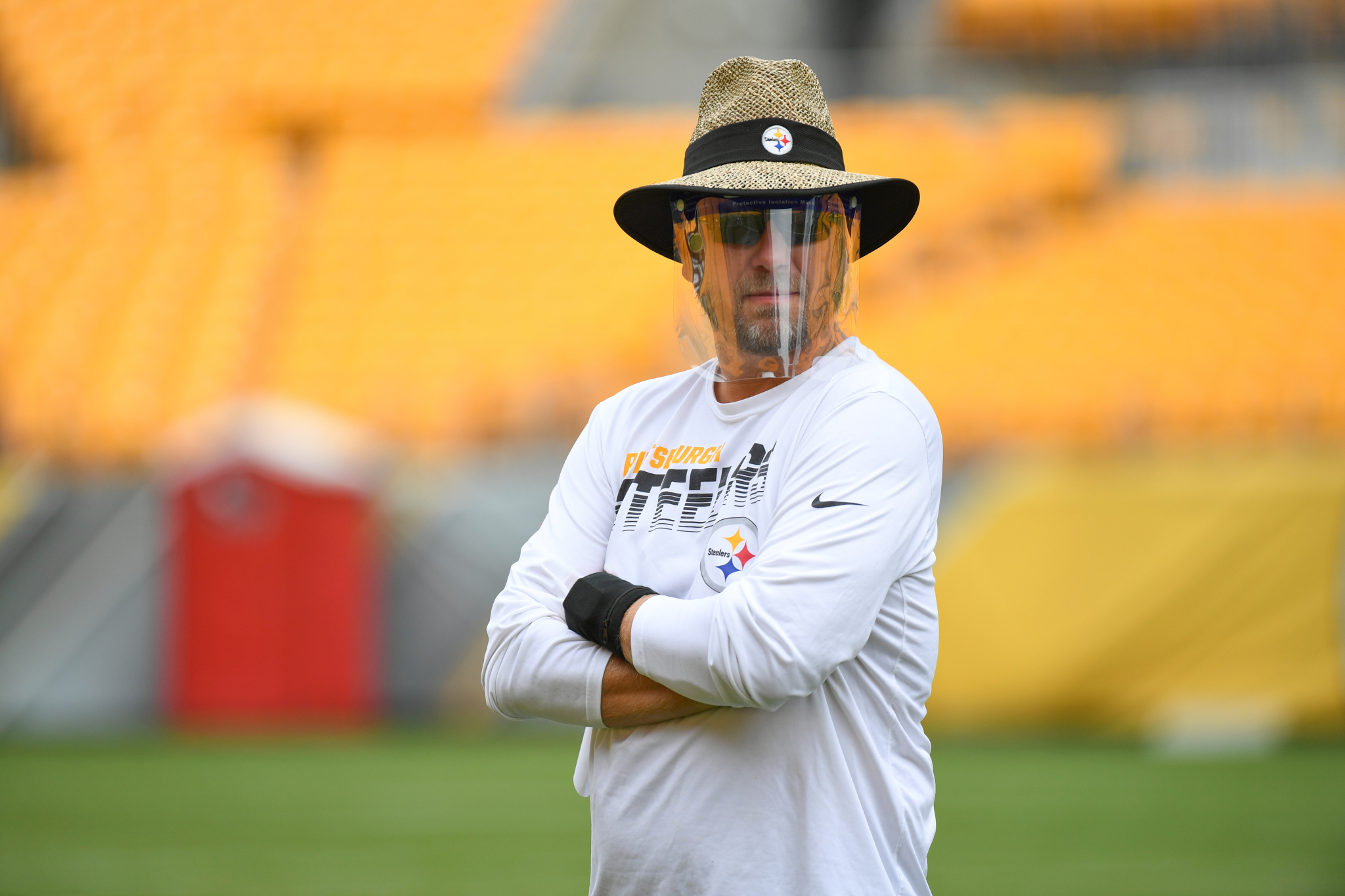 Pittsburgh Steelers head coach Mike Tomlin, offensive coordinator Matt  Canada and quarterback Kenny Pickett (8) participate in the NFL football  team's training camp workout in Latrobe, Pa., Tuesday, Aug. 1, 2023. (AP