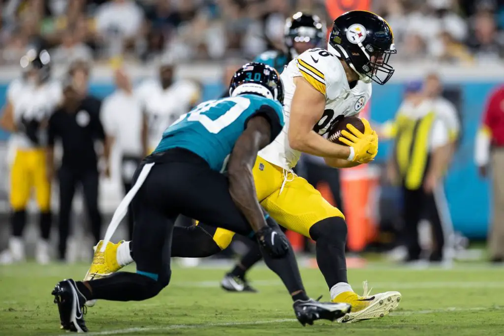 PFF: 'Kenny Pickett Had His First Start With Zero Turnover-Worthy Plays' -  Steelers Depot