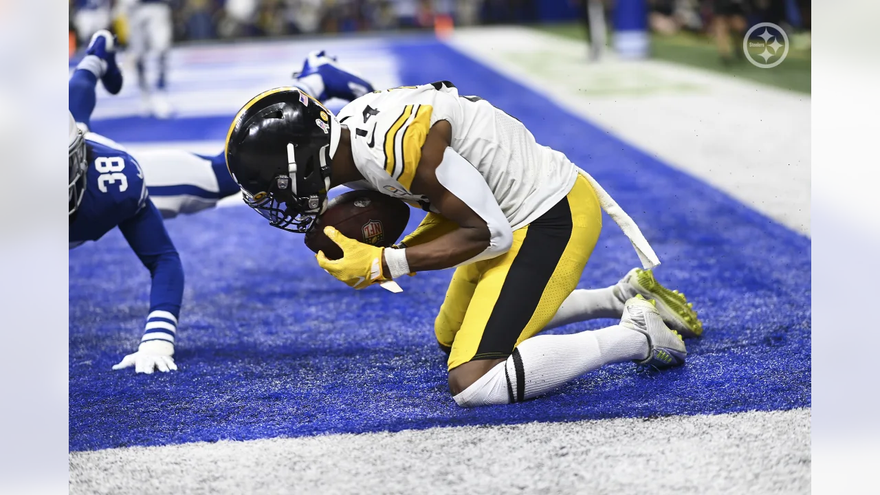 George Pickens is loving the new-and-improved vibe of the 2023 Pittsburgh  Steelers - Behind the Steel Curtain