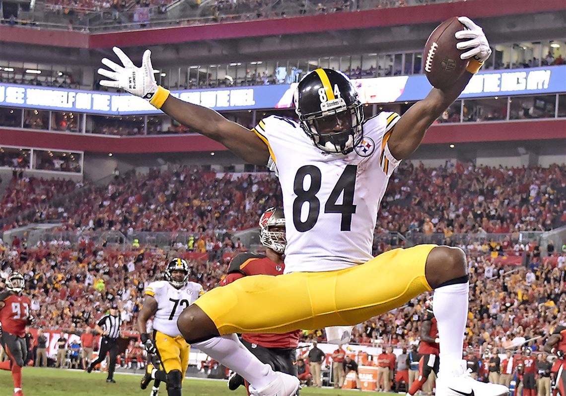 Former Steelers Standout Antonio Brown Claims His 'CTE Is Acting